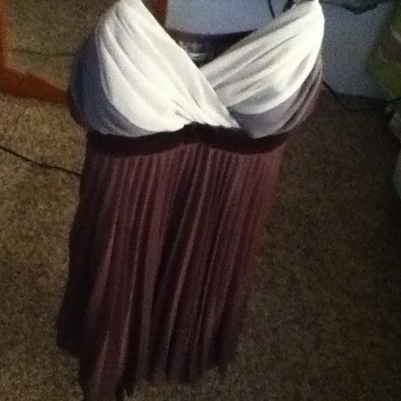 super cute brown, creme, and green dress - Picture 2 of 3