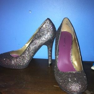 Madden Girl: size 8 GLITTER heels!