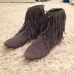 Sam Edelman fringe gray boots