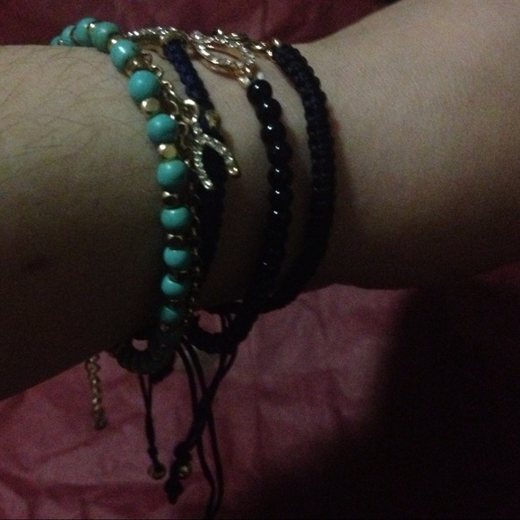 Cute Bracelet Bundle! - Picture 2 of 2