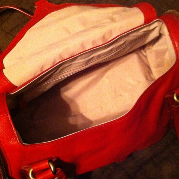 🚫SOLD🚫Authentic Cole Haan bag - Picture 2 of 4