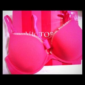 Victoria Secrets Bra NWT $20