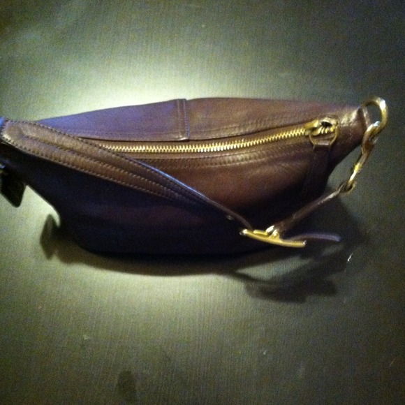 Brown Leather Coach w/ dust bag