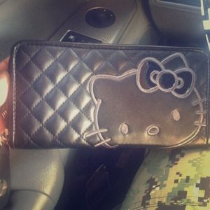 Hello Kitty wallet!!
