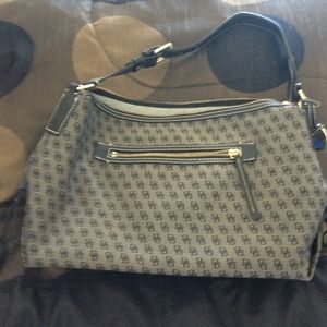 Dooney & Bourke Purse