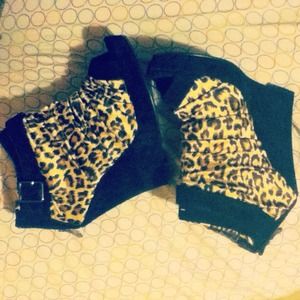 Leopard print wedges