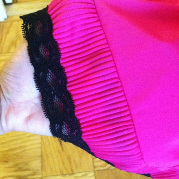 Dress - Picture 4 of 4