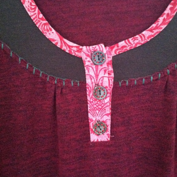 Shirt - Picture 2 of 3