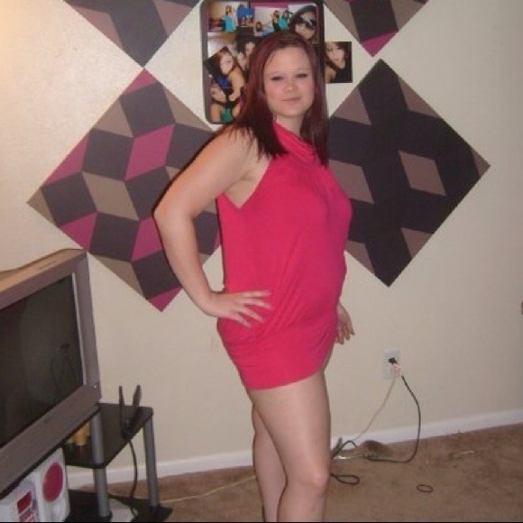 Pink mini dress - Picture 3 of 3