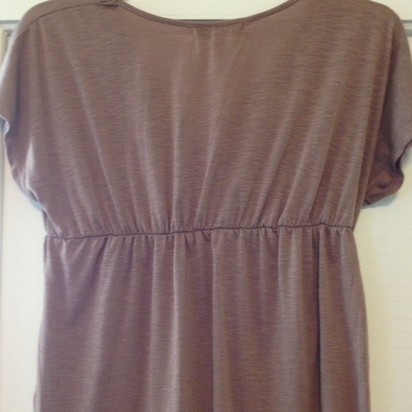 Maternity top - Picture 2 of 2