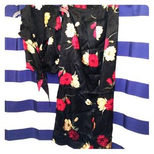 Hawaiian style skirt set