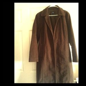 Gap valor trench coat!