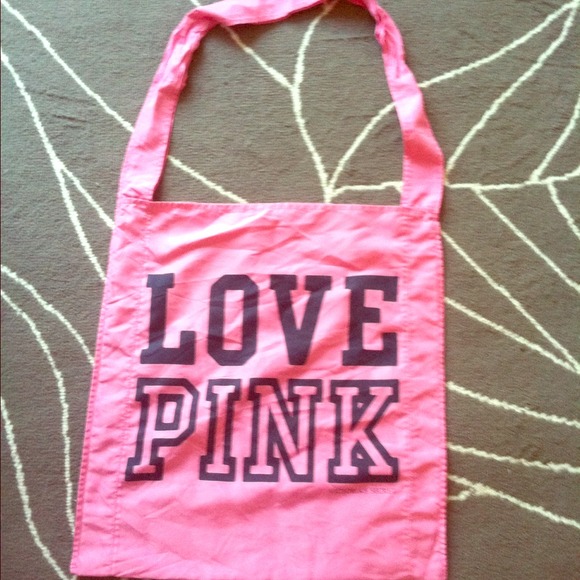 Love pink bag!