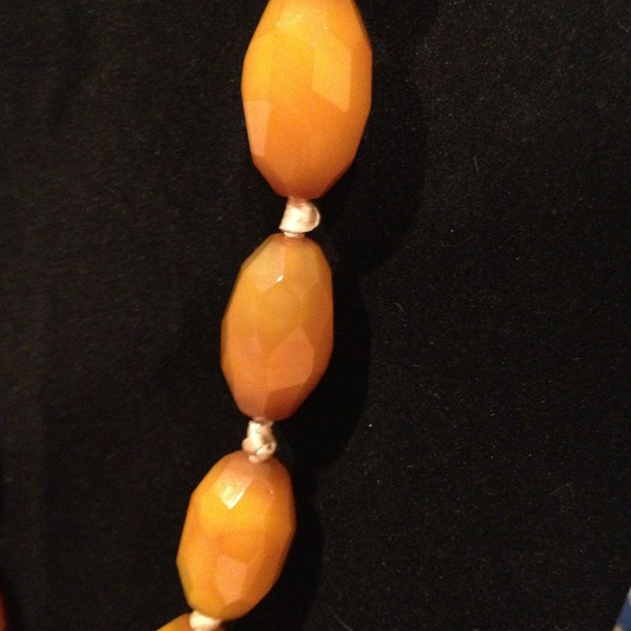 Mustard quartz necklace - Picture 2 of 3