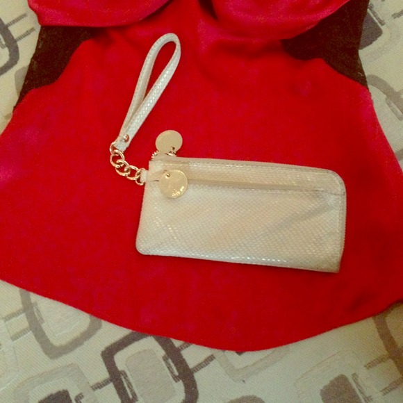 ~Deux Lux Wallet~👠🌂💄🎀👛 - Picture 1 of 4
