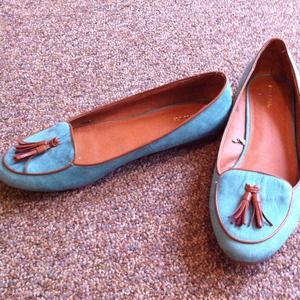 Super Cute tassel flats!!