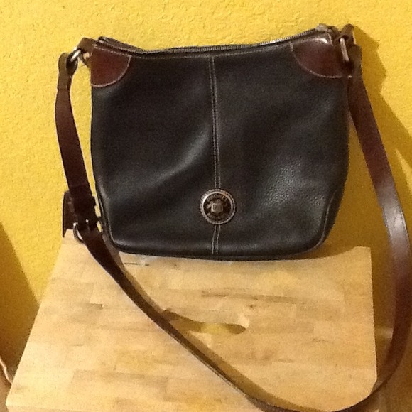 Dooney & Bourke Handbags - REDUCED Authentic Dooney & Bourke