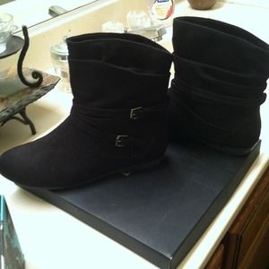 Black boots! Worn once!