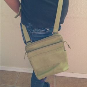 Olive green fossil purse