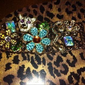 Bundle for @krthomas15 😊