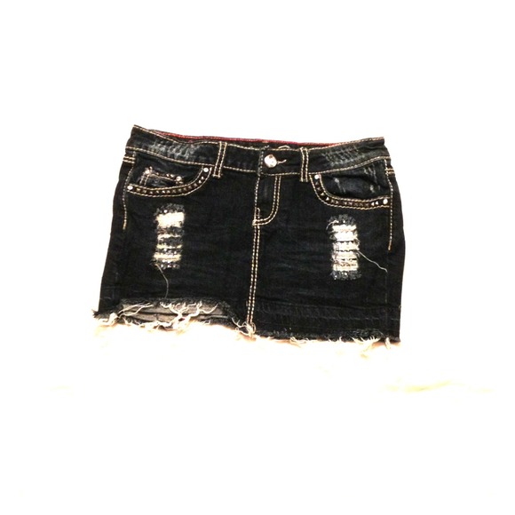 Really cute denim mini skirt