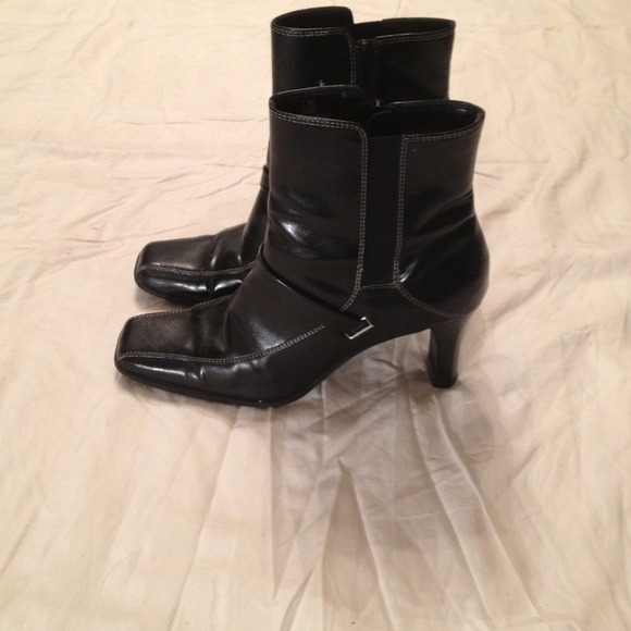 *******Sold******** - Picture 3 of 3