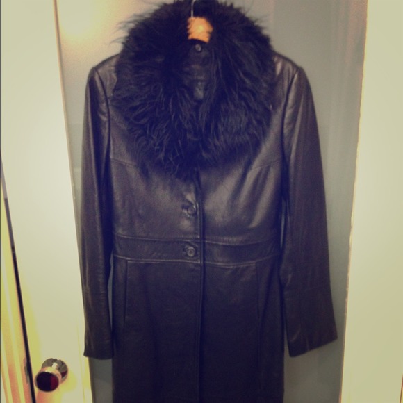 Black leather coat xs