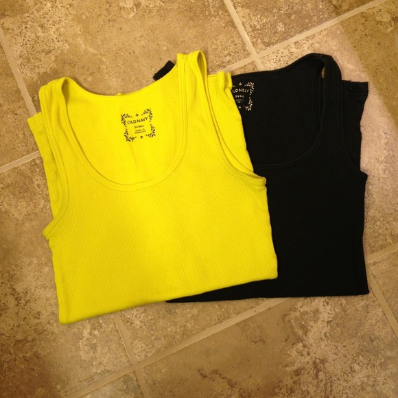 Sold****2 long old navy tank tops