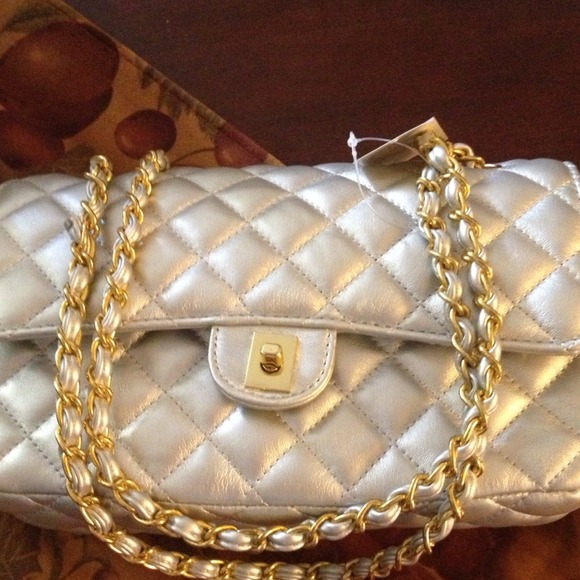 Flirty Affair Medium Silver Flap - Picture 3 of 4