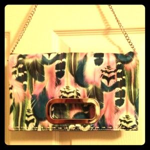 Clutches & Wallets - ⛔❌SOLD❌⛔ NEW Feather print clutch / purse Clutches & Wallets - ⛔❌SOLD❌⛔ NEW Feather print clutch / purse