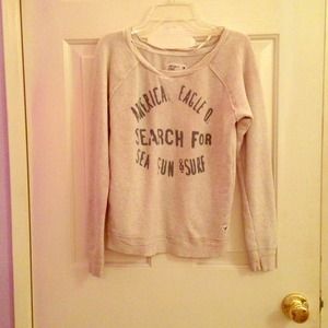American Eagle Sweater!