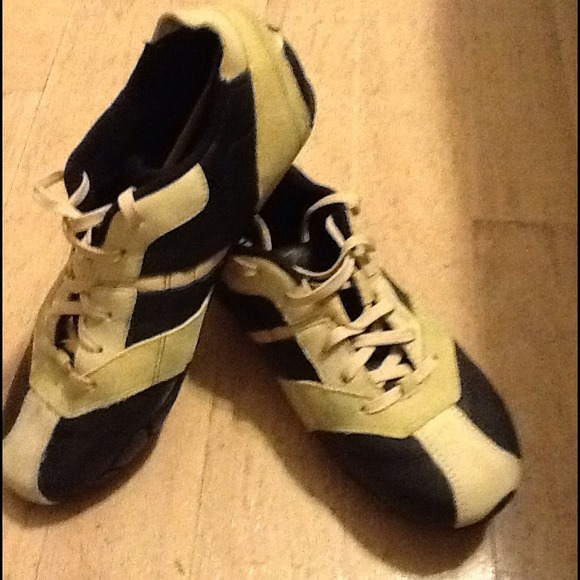 *SOLD* Diesel sneakers