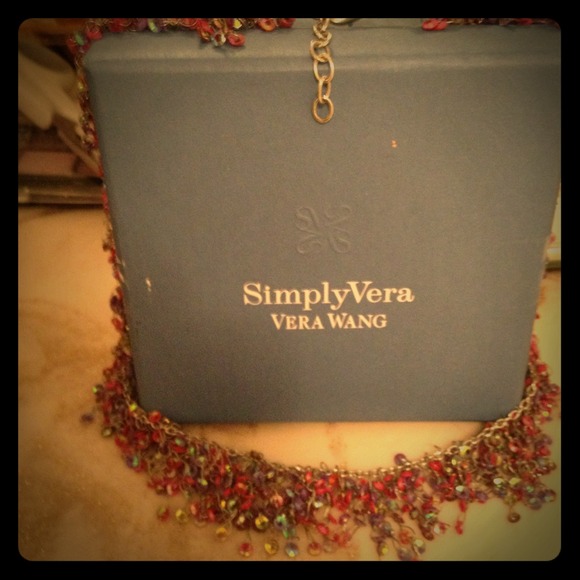 Vera wang necklace - Picture 1 of 1