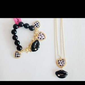 Black lip bracelet and necklace