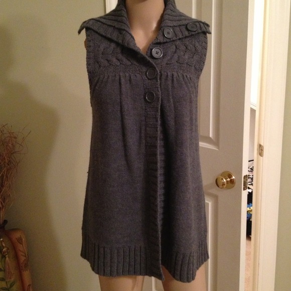 Sleeveless Tunic Sweater