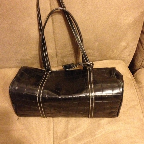 ☑PRICE REDUCTION☑Authentic Dooney & Bourke handbag - Picture 2 of 4