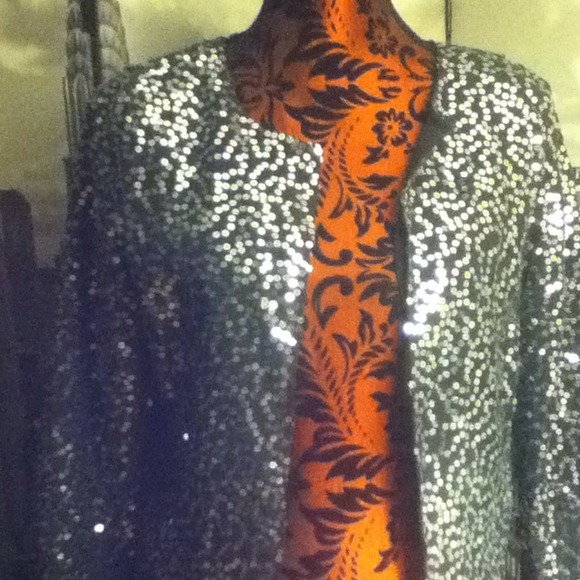 Sequined blazer. - Picture 2 of 4
