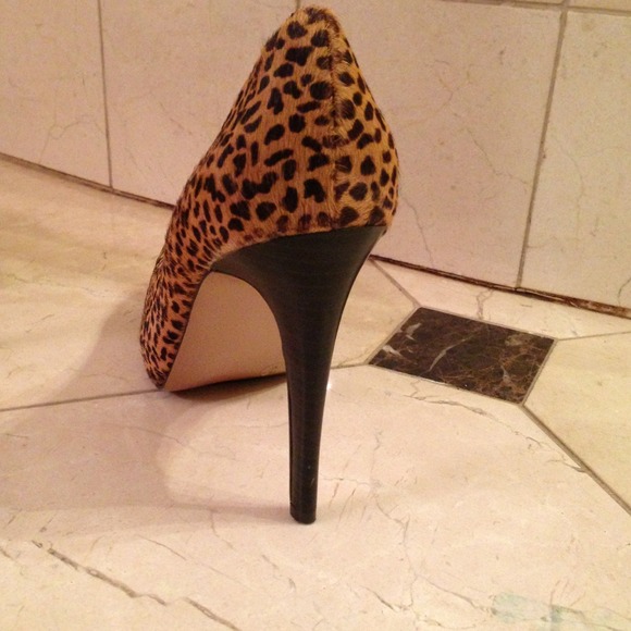 SOLD - Picture 3 of 3