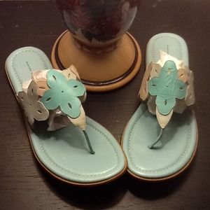 🎀🎀💕💓Banana Republic Cute blue sandals👭👡👙🌂