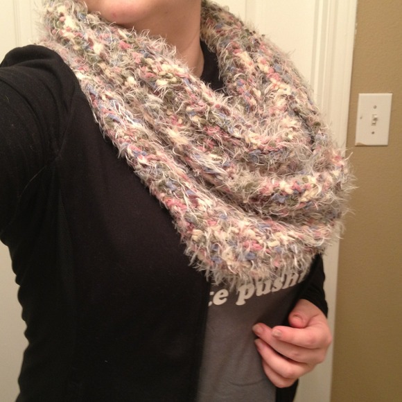 Infinity Scarf - Picture 3 of 3
