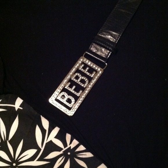 ⭕️Bebe logo belt bundle ⭕️