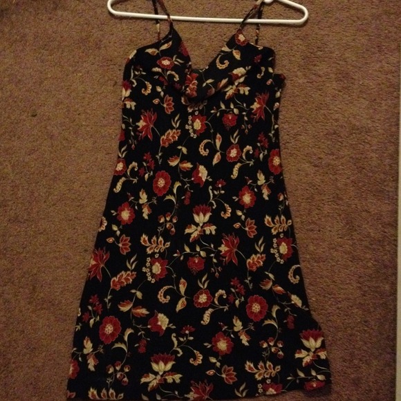 Alyn Paige summer dress