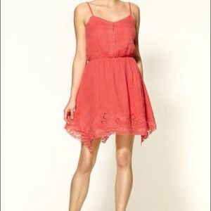 🎉SOLD🎉NWT Piperlime Embroidered gauze summer dress