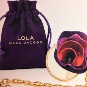 MARC JACOB LOLA FRAGRANCE BRACELET