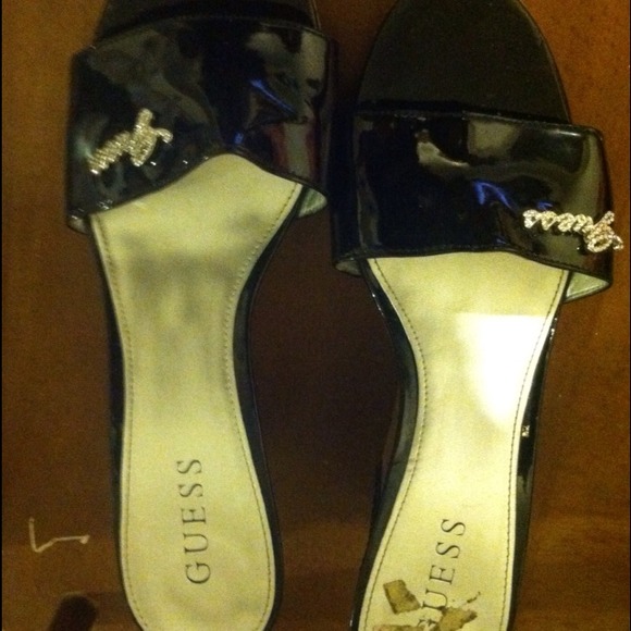 Guess Wedge shoes