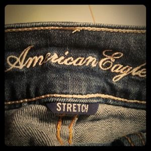 AE Jeans Basically New