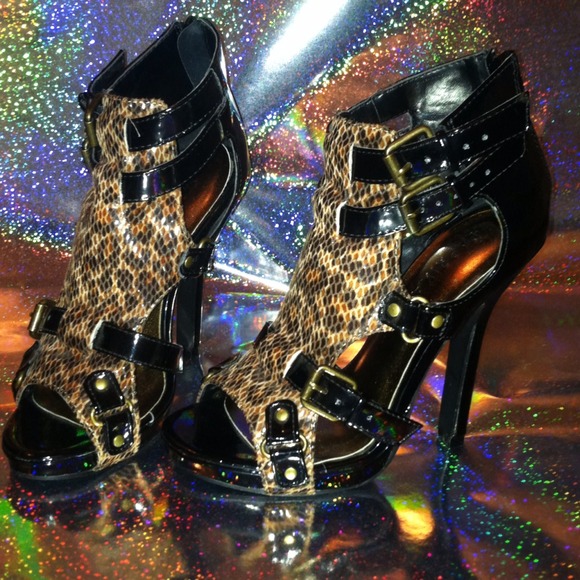 💥reserved @kgraham1💥 Bundle/trade