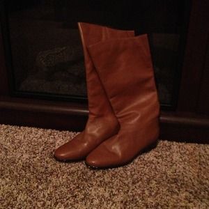 Brown boots