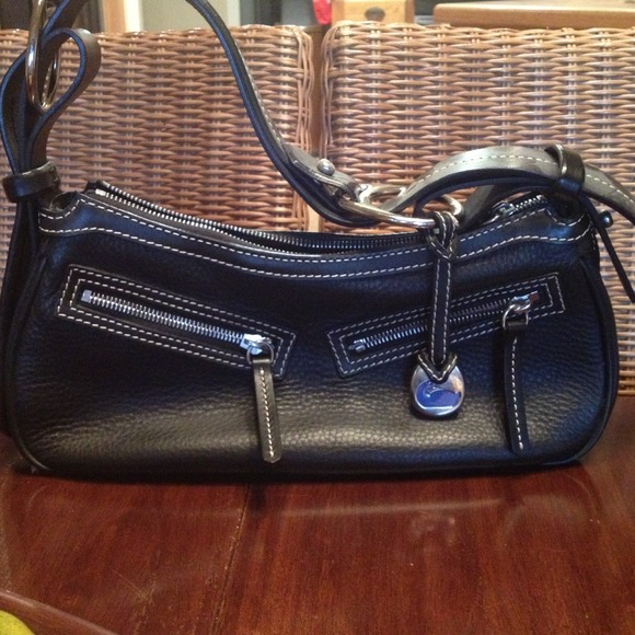Dooney and Bourke. Small purse.