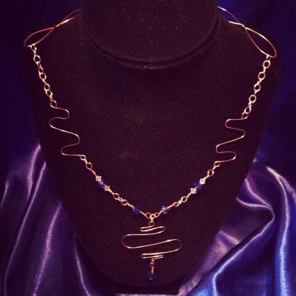 REDUCED!!  Handmade copper statement necklace - Picture 2 of 3